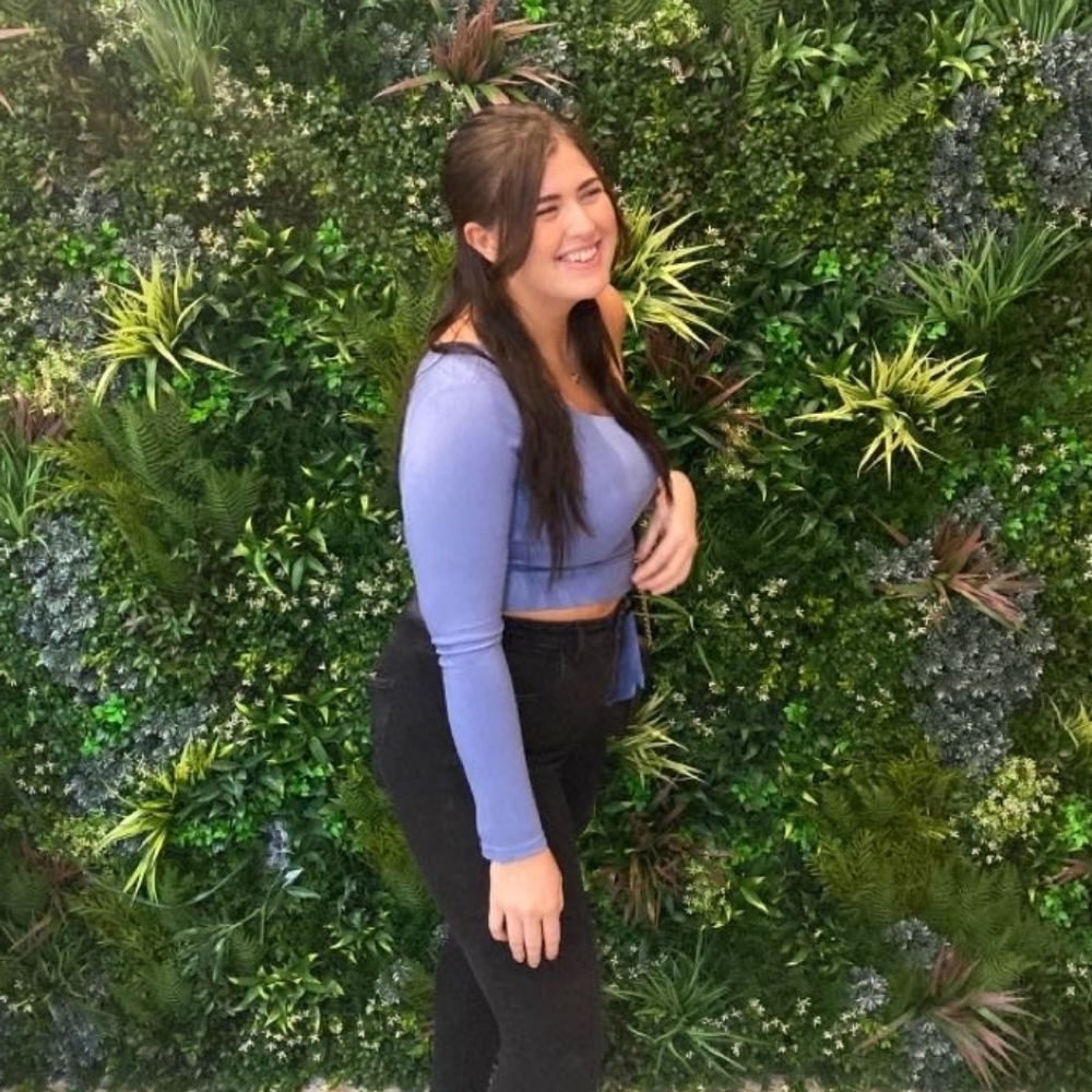 Meet your Posher, Brianne